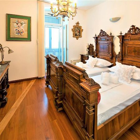 Royal Heritage Apartment In Split Center Esterno foto