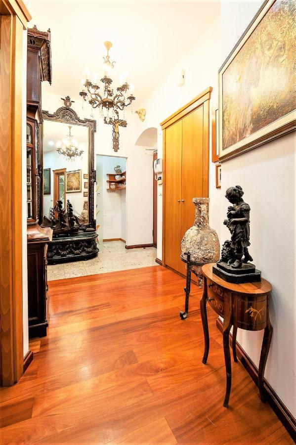 Royal Heritage Apartment In Split Center Esterno foto