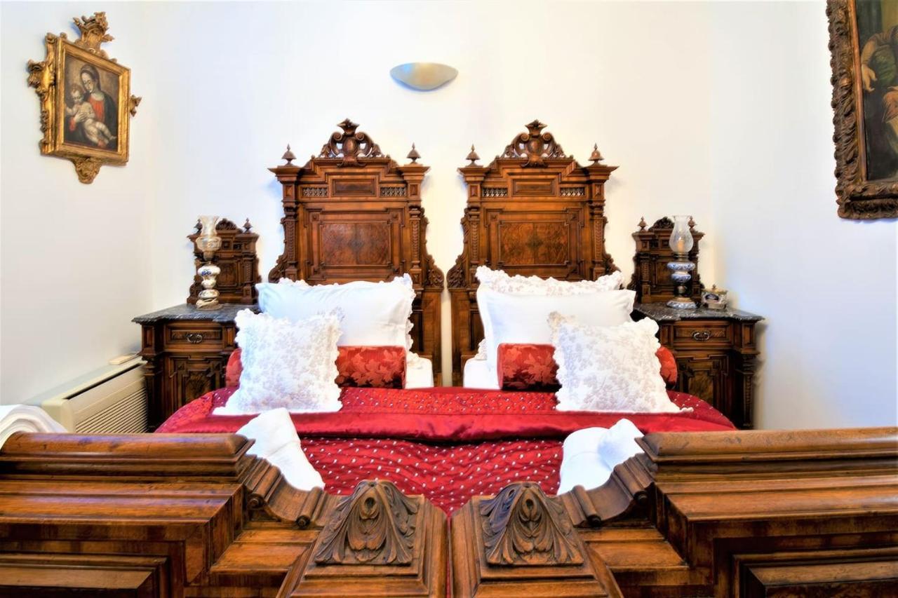 Royal Heritage Apartment In Split Center Esterno foto